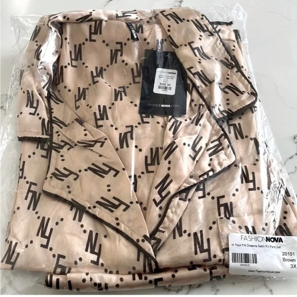 FASHION NOVA In Your FN Dreams Satin PJ Pant 2 Piece Set Plus Size 3X fits 22/24 - Picture 5 of 5